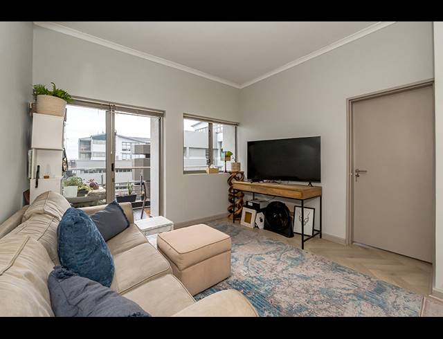 2 BEDROOM APARTMENT TO LET IN WOODSTOCK